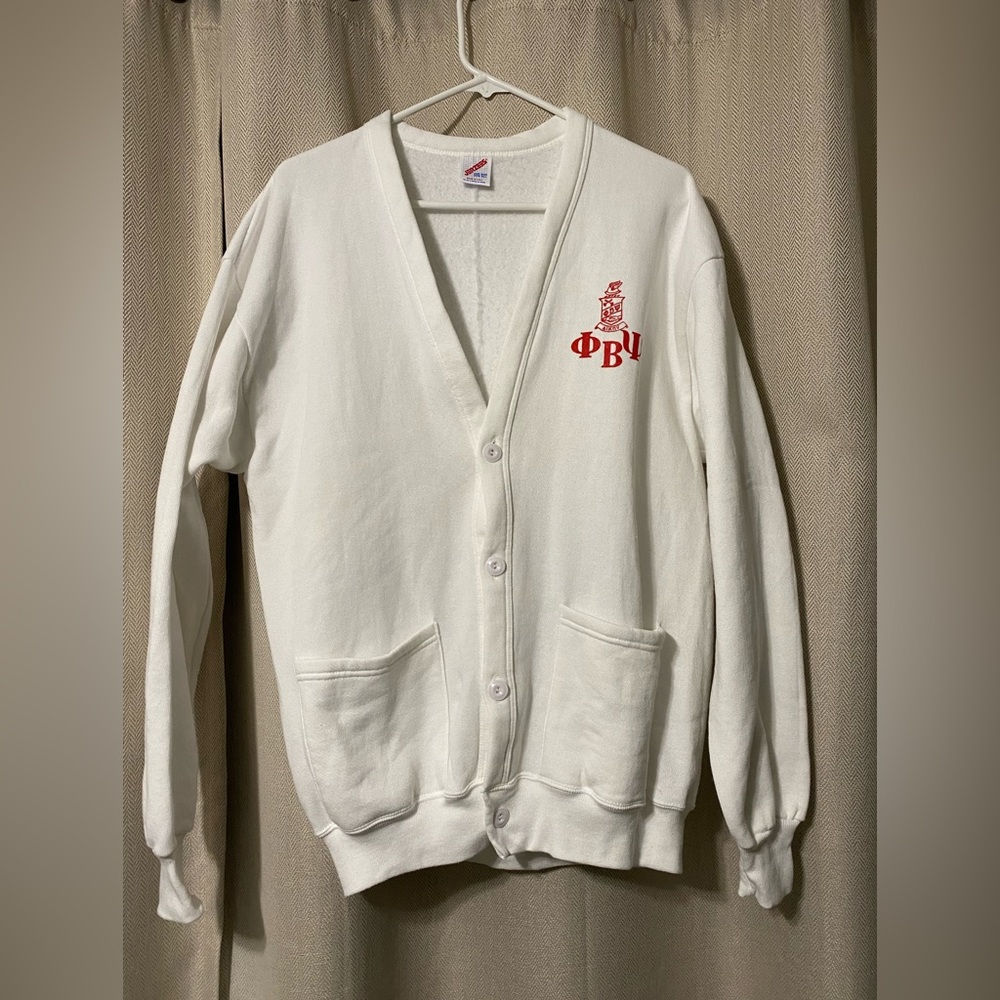 Cardigan Jerzees Made in USA tag. One size fits all.